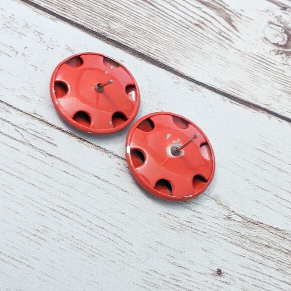 Vintage Earrings For Pierced Ears - Metal Red Circle 0.75"- Broken Stud - Picture 4 of 5